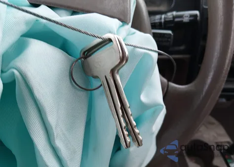 1999 Toyota Tacoma Prerunner V6 from USA, damaged, VIN 4TASN92N6XZ490789